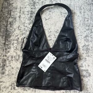 Zara Black Tank Top Sleek and Versatile